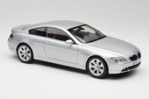 BMW 645Ci E63 シルバー Kyosho 1:18 80430153285 メタル - 画像 6/8