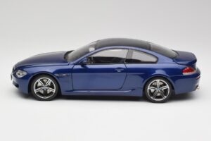 BMW M6 E63 ブルー Kyosho 1:18 80430413351 メタル - 画像 4/8