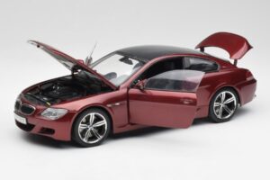 BMW M6 E63 レッド Kyosho 1:18 80430398134 メタル - 画像 2/8