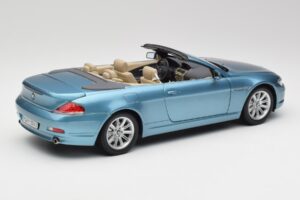 BMW 6 E64 カブリオレ ライトブルー Kyosho 1:18 80430153440 メタル - 画像 3/8