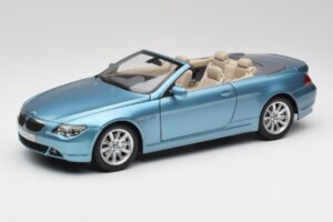 BMW 6 E64 カブリオレ ライトブルー Kyosho 1:18 80430153440 メタル