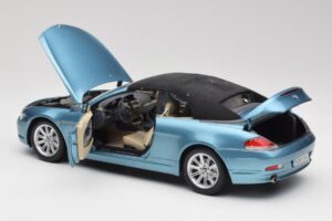 BMW 6 E64 カブリオレ ライトブルー Kyosho 1:18 80430153440 メタル - 画像 5/8