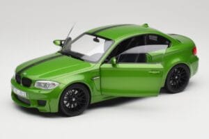 BMW 1シリーズ E82 Coupe Taiga Green Metallic Minichamps 1:18 110020024 メタル - 画像 2/8
