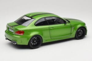 BMW 1シリーズ E82 Coupe Taiga Green Metallic Minichamps 1:18 110020024 メタル - 画像 3/8