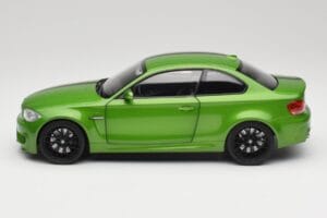 BMW 1シリーズ E82 Coupe Taiga Green Metallic Minichamps 1:18 110020024 メタル - 画像 4/8