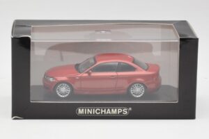 BMW 1M E82 オレンジ Minichamps 1:43 413020023 メタル - 画像 5/5