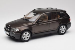 BMW X3 E83 3.0d ダークブラウン メタリック Kyosho 1:18 80430300736 メタル