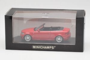 BMW 1シリーズ E88 カブリオレ クリムゾンレッド Minichamps 1:43 431026230 メタル - 画像 4/5