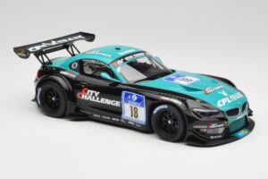BMW Z4 E89 GT3 BMW Team Vita4one #18 J. Klingmann / M. Wittmann ADAC 24 Hours Nurburgring 2012 Minichamps 1:18 151122318 メタル - 画像 4/6