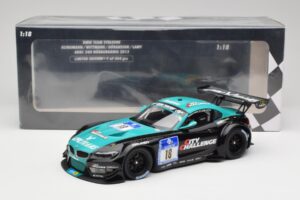 BMW Z4 E89 GT3 BMW Team Vita4one #18 J. Klingmann / M. Wittmann ADAC 24 Hours Nurburgring 2012 Minichamps 1:18 151122318 メタル - 画像 6/6