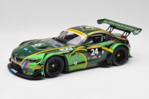 BMW Z4 E89 GT3 #24 Saudi Falcons K. Al Faisal / A. Binladen Dubai 24 Hours 2013 Minichamps 1:18 151132324 メタル