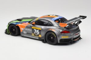 BMW Z4 E89 GT3 #76 Schubert Motorsport Dubai 24 Hours 2014 Minichamps 1:18 151142376 メタル - 画像 5/6