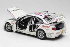 BMW E90 320si #1 A. Priaulx WTCC Champion 2006 Kyosho 1:18 80430429067 メタル - 画像 5/8