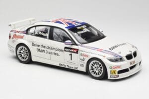 BMW E90 320si #1 A. Priaulx WTCC Champion 2006 Kyosho 1:18 80430429067 メタル - 画像 6/8