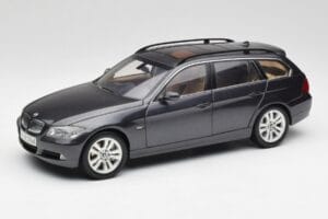 BMW 330i E91 Touring ダークグレー Kyosho 1:18 80430394360 メタル