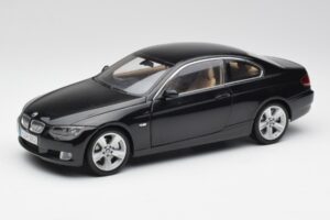 BMW 3 E92 クーペ ブラック Kyosho 1:18 80430407222 メタル