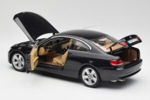 BMW 3 E92 クーペ ブラック Kyosho 1:18 80430407222 メタル - 画像 5/8