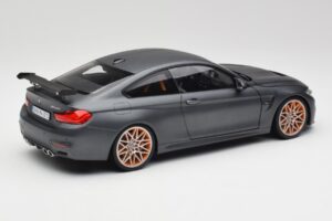 BMW M4 F82 GTS フローズングレー Minichamps 1:18 80432411555 メタル - 画像 3/8