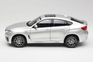 BMW X6 M F86 シルバー Norev 1:18 183200 メタル - 画像 4/8