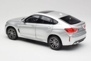 BMW X6 M F86 シルバー Norev 1:18 183200 メタル - 画像 7/8