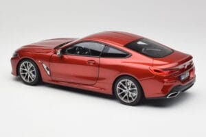 BMW M850i G15 オレンジ メタリック Norev 1:18 183285 メタル - 画像 7/8