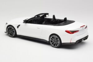 BMW M4 G82 カブリオレ Alpine White Minichamps 1:18 155021031 メタル - 画像 5/6