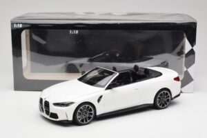 BMW M4 G82 カブリオレ Alpine White Minichamps 1:18 155021031 メタル - 画像 6/6