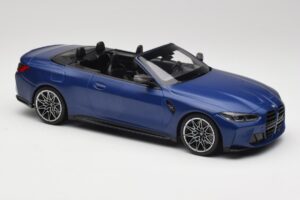 BMW M4 G82 カブリオレ Frozen Portimao Blue Minichamps 1:18 155021030 メタル - 画像 4/6