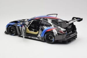 BMW M4 GT3 G82 #1 Test Version 2021 Minichamps 1:18 113222003 メタル - 画像 5/8