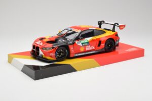 BMW M4 GT3 G82 #31 S. van der Linde Team Schubert DTM Champion 2022 Minichamps 1:18 113222331 メタル