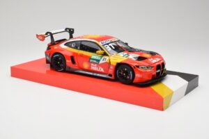 BMW M4 GT3 G82 #31 S. van der Linde Team Schubert DTM Champion 2022 Minichamps 1:18 113222331 メタル - 画像 6/8