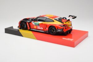BMW M4 GT3 G82 #31 S. van der Linde Team Schubert DTM Champion 2022 Minichamps 1:18 113222331 メタル - 画像 7/8