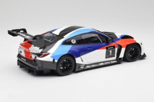 BMW M4 GT3 Presentation Car 2021 Minichamps 1:18 155212000 メタル - 画像 2/6