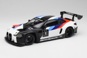 BMW M4 GT3 Presentation Car 2021 Minichamps 1:18 155212000 メタル