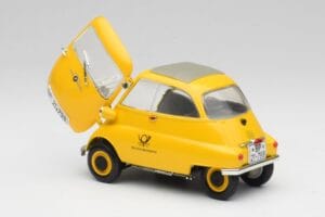 BMW Isetta 250 Deutsche Bundespost Revell 1:18 925 メタル - 画像 5/8