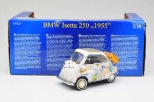 BMW Isetta 250 Revell 1:18 8828 メタル - 画像 8/8