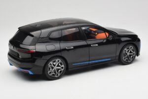 BMW iX Sapphire Black Minichamps 1:18 110023101 メタル - 画像 3/8