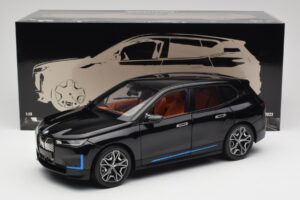 BMW iX Sapphire Black Minichamps 1:18 110023101 メタル - 画像 8/8