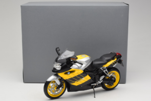 BMW K1200S イエロー ブラック Minichamps 1:10 80430309224 メタル - 画像 8/8