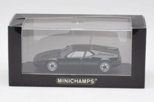 BMW M1 ブラック Minichamps 1:43 940025021 メタル - 画像 4/4