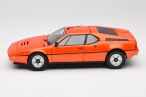 BMW M1 オレンジ Minichamps 1:18 80432411549 メタル - 画像 4/8