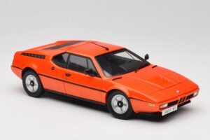 BMW M1 オレンジ Minichamps 1:18 80432411549 メタル - 画像 6/8