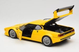 BMW M1 イエロー Minichamps 1:18 180792998 メタル - 画像 5/8