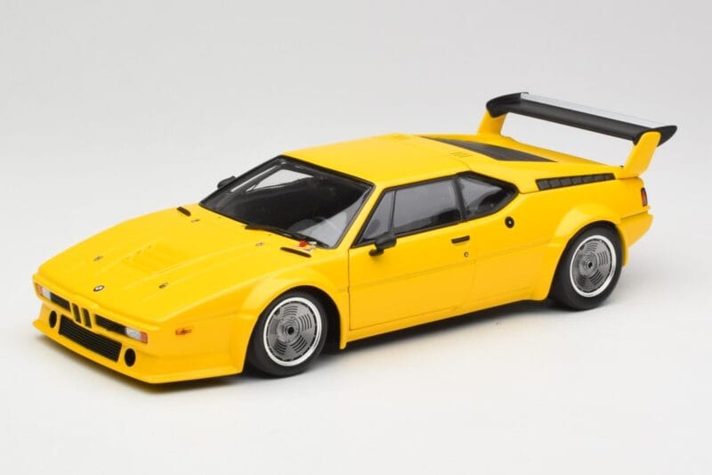 BMW M1 イエロー Minichamps 1:18 180792998 メタル