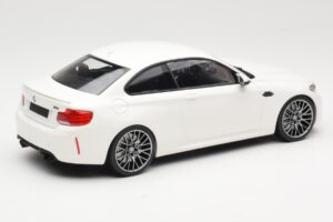 BMW M2 Competition F87 ホワイト Minichamps 1:18 155028000 メタル - 画像 2/6