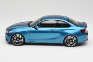 BMW M2 F87 Blue Metallic Minichamps 1:18 155026101 メタル - 画像 3/6