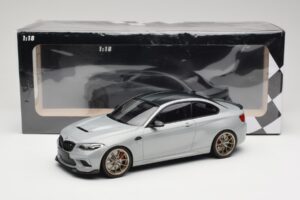 BMW M2 CS F87 シルバー ゴールドホイール Minichamps 1:18 155021028 メタル - 画像 6/6