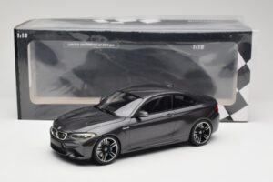 BMW M2 F87 Grey Metallic Minichamps 1:18 155026102 メタル - 画像 6/6