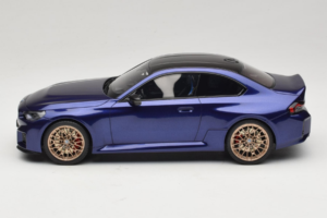 BMW M2 G87 CS ブルー メタリック GT Spirit 1:18 GT552 レジン - 画像 3/6