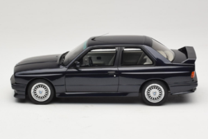 BMW M3 E30 Europameister Macau Blue Otto 1:18 OT1216 メタル - 画像 3/6